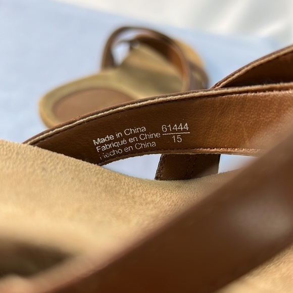 Predictions brown heeled sandals size 8.5 - Picture 9 of 11